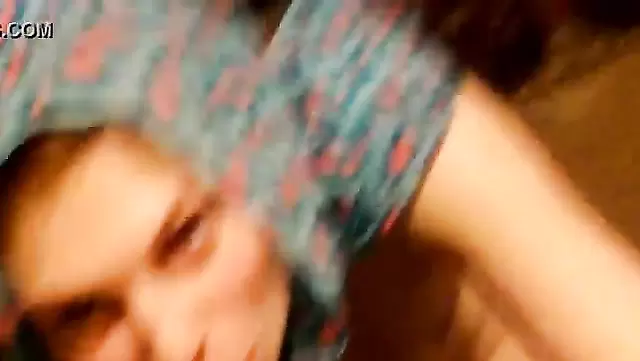 A beautiful Turkish girl who loves to suck her husband